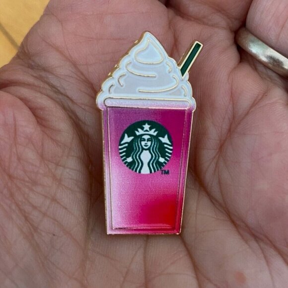 NWT Starbucks Enamel Pin Set Europe Exclusive Cold Cups 3 Pieces Limited Edition - Picture 7 of 11